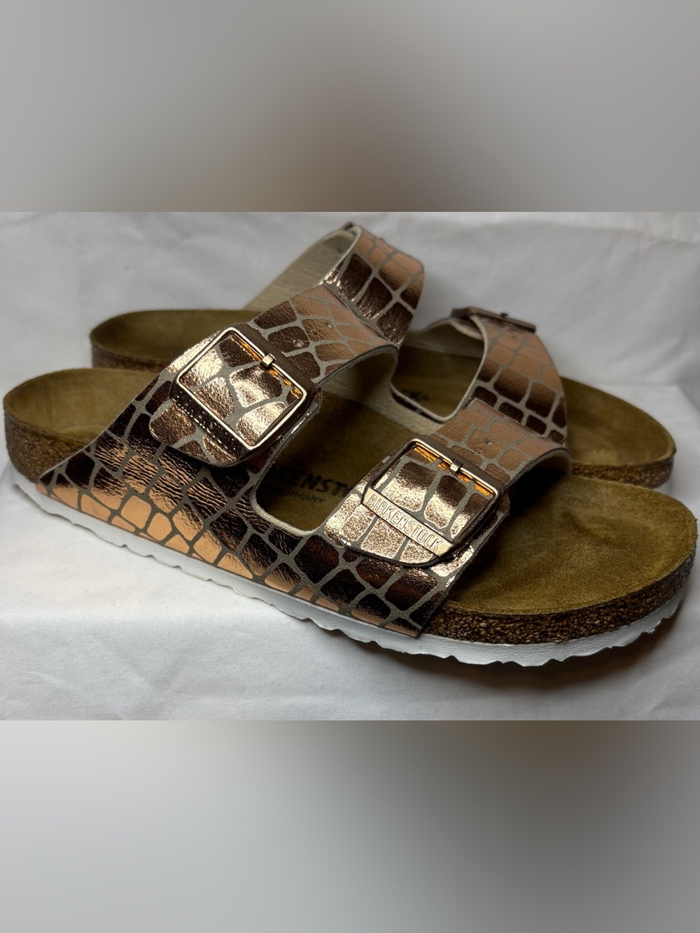 Birkenstock Arizona Metallic Croc-Embossed Sandals - Rose Gold Size 9-9 1/2M